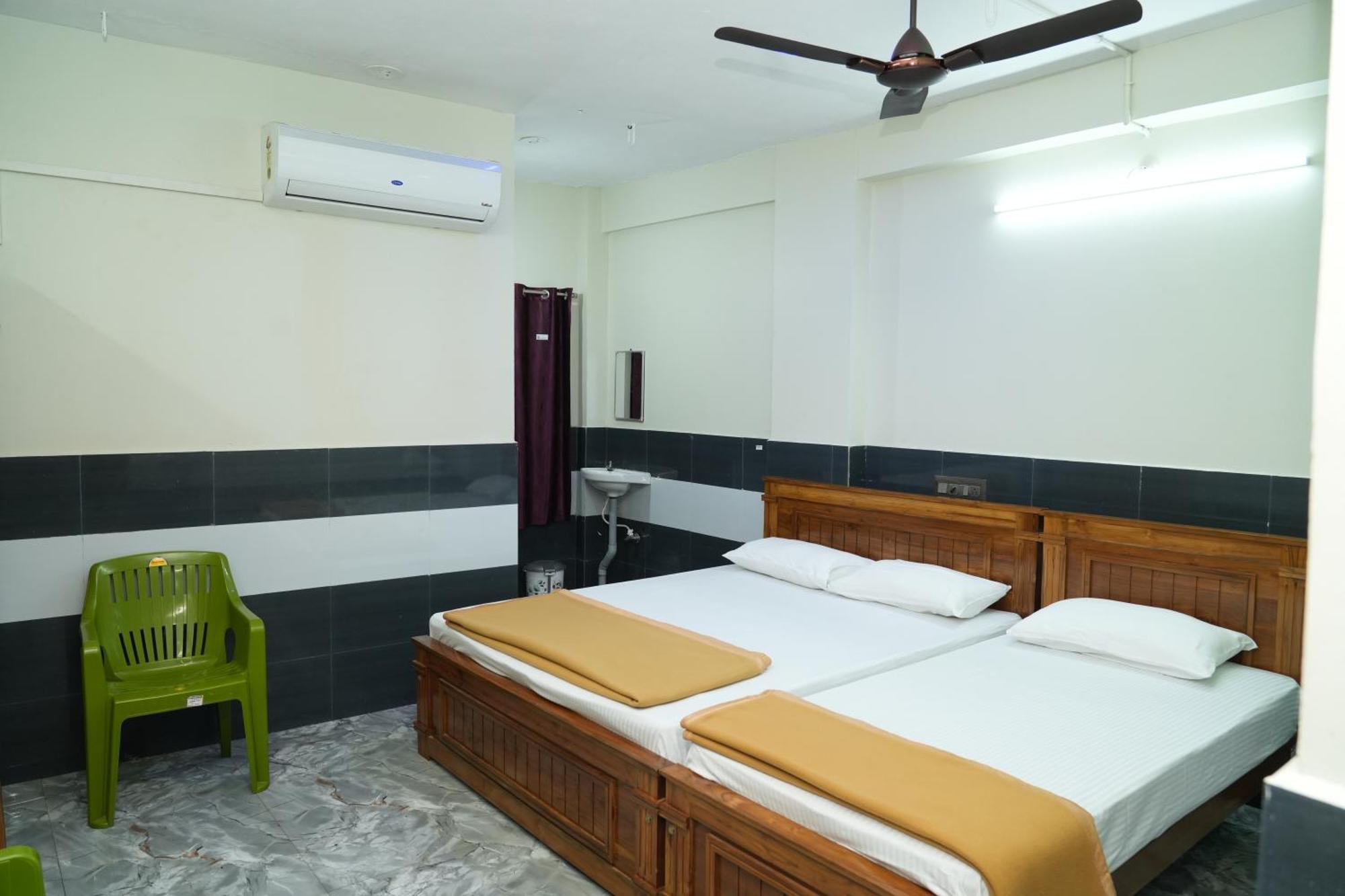 Rajali Residency 호텔 Kulithalai 외부 사진