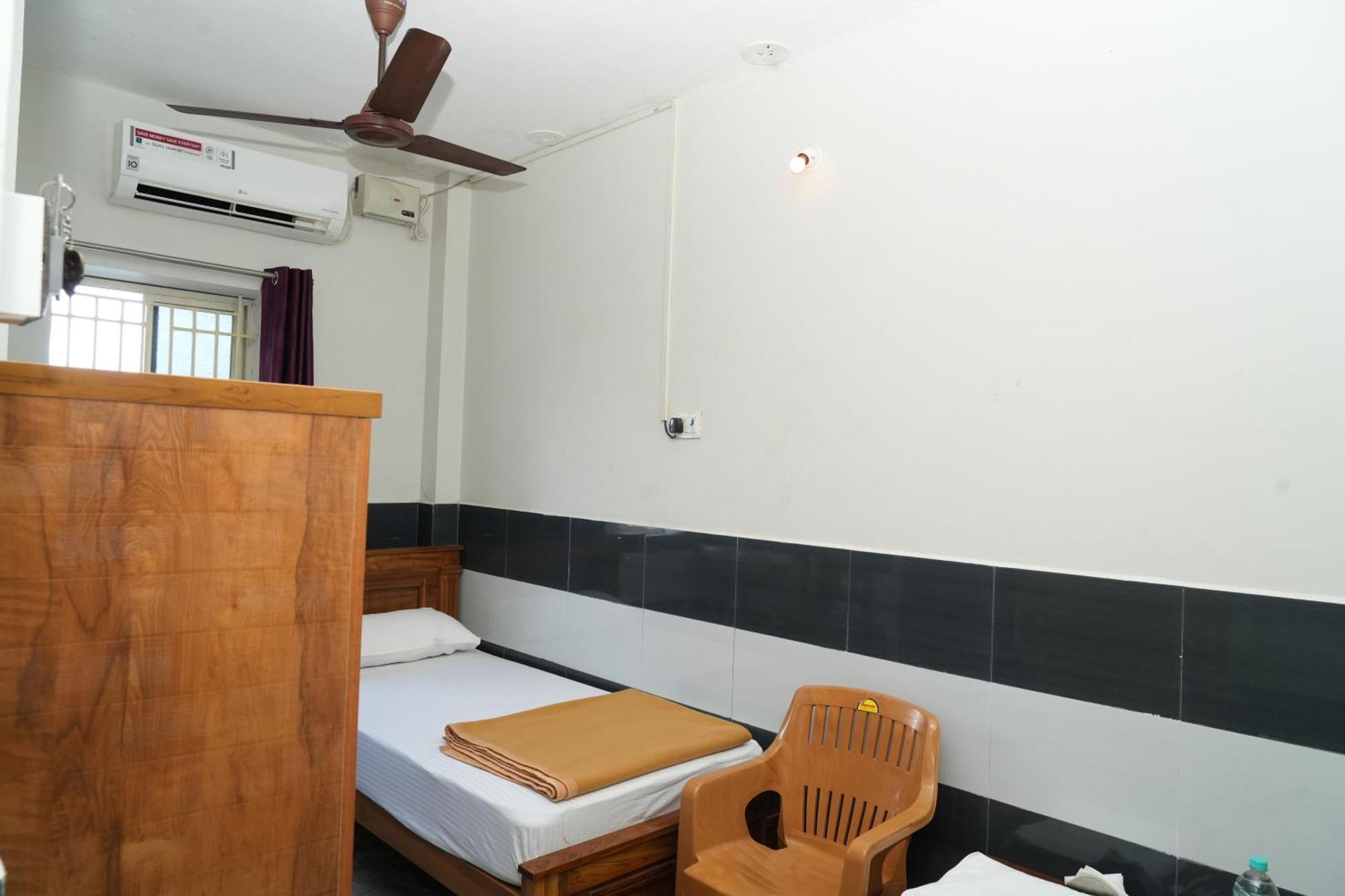 Rajali Residency 호텔 Kulithalai 외부 사진